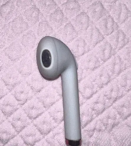 Tzumi Electric Candy Blush Soundmates Wireless Earbuds