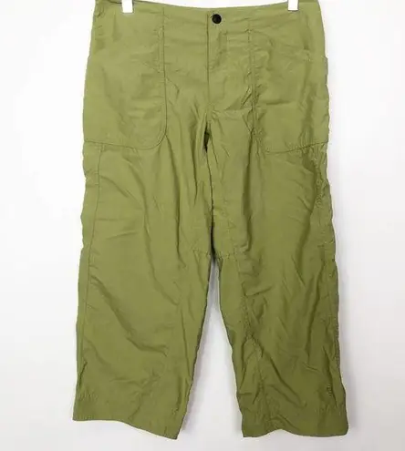 Mountain Hardwear  Green Cropped Hiking Pants size 8