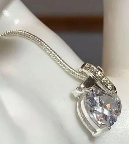 Swarovski Elements Infinity Heart Pendant on Silver Chain Necklace