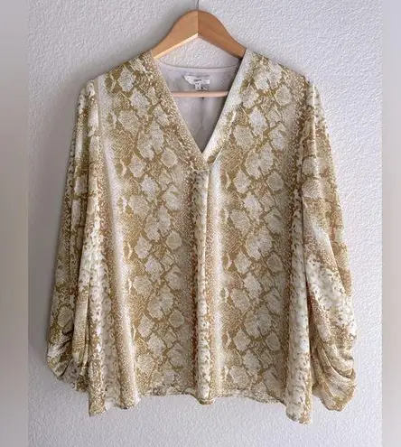 Entro  Snakeskin Print Flowy Blouse NWOT