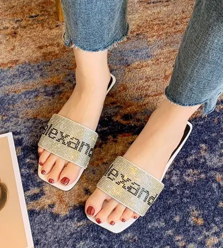 Boutique White bling bling rhinestone sandals 8.5