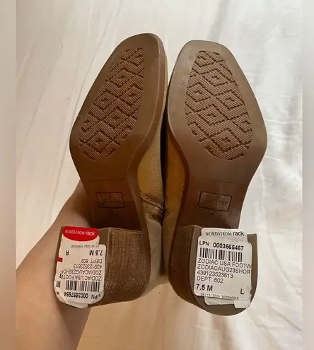 Suede Leather Sand Western Livie Bootie Tan Size 7.5