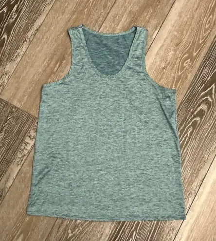 NWOT Real Essentials Sz M Racerback Tank Top Dry Fit Space Dye Green Size M