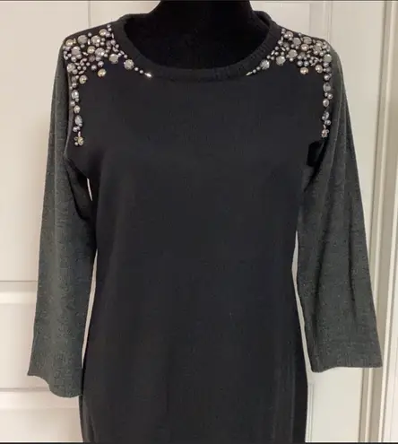 Karin Stevens Black/ grays sleeve dress. Size M