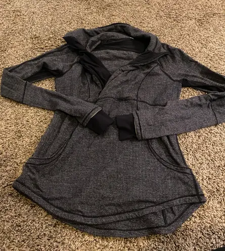 Lululemon Pullover