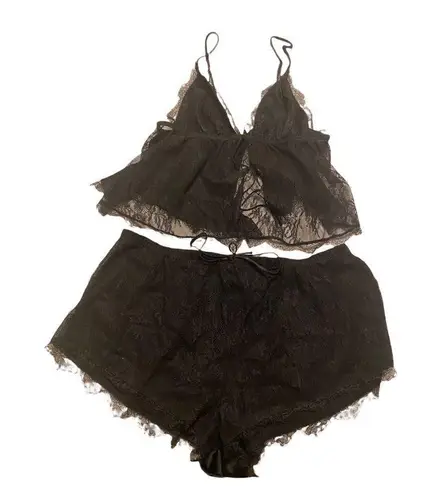 Victoria's Secret ✨ NWOT✨Sheer Lace Cami & Short Set✨