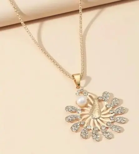 Rhinestone Flower Pendant Necklace Pearl Accent Long Chain Statement Gold