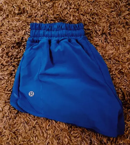 Lululemon Hotty Hot Short 2.5”