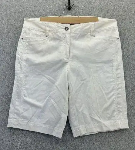 White House | Black Market WHBM Women's Shorts Bermuda Solid White Size 6 Cotton blend