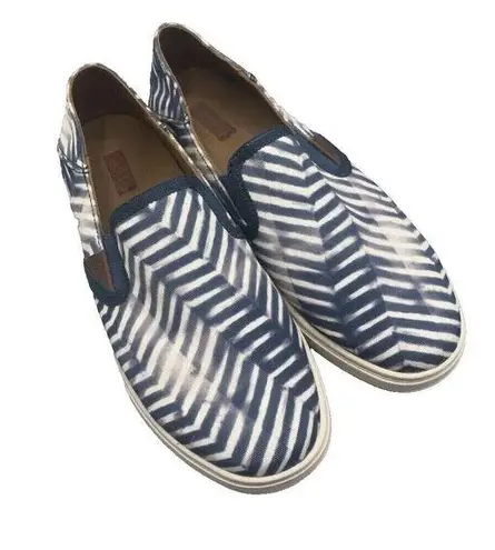 Olukai  Shoes Womens 7 Pehuea Pai Slip On Sneakers Blue White Canvas Stripe Low