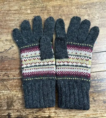 American Eagle  Wool gloves