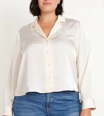 Old Navy NWT Satin Cropped Button-Down Shirt Size XL in Ivory Cream - Image 1