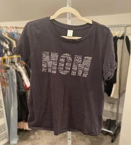 Bare Your Soul Mom Love is Patient Christian Scripture Graphic Tee Gray Size XL