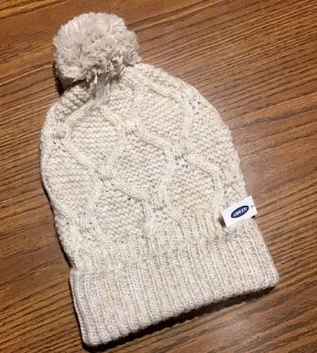 Old Navy NWT  Cozy Pom-Pom Sweater Beanie