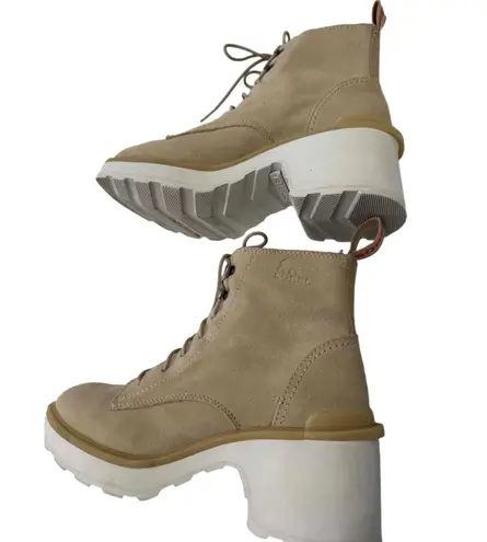 Sorel Beige LaceUp Block Heel AnkleHigh Modern Boots US 8.5 outdoors fall