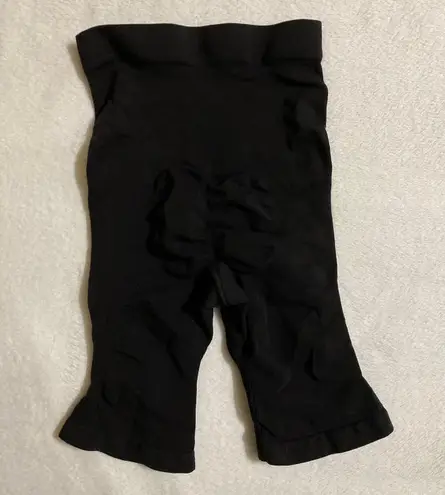 SKIMS Butt Lifting Sculpting Shorts L/XL