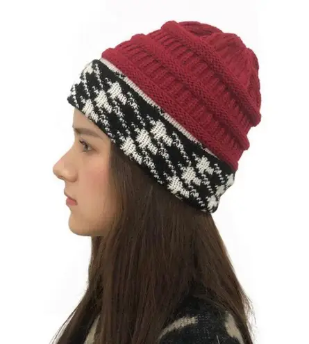 NEW Crimson Red Black White Houndstooth Knit Beanie Winter Skull Cap Hat Alabama Roll Tide