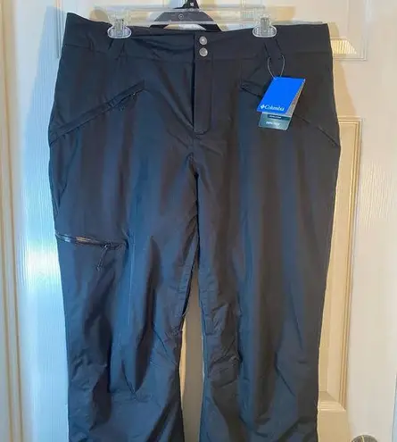 Columbia NWT Ladies  Omni tech ski pants Size XL/Short