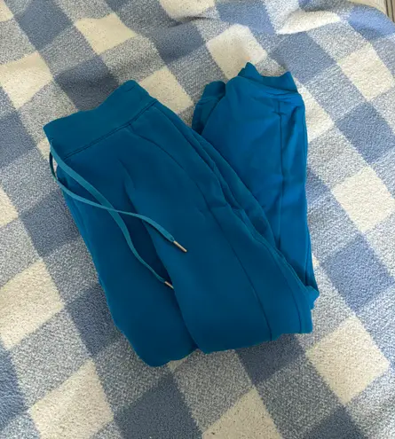 Lululemon Scuba Jogger