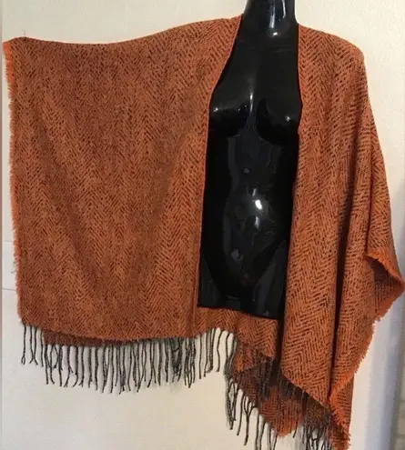 Forever Dreams women’s cape/shawl. Size One Size Orange