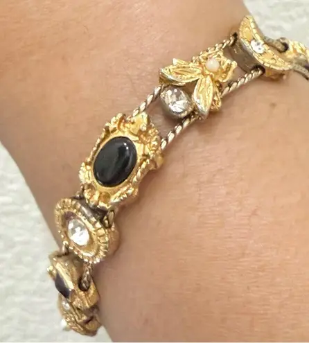 Vintage Unsigned Gold