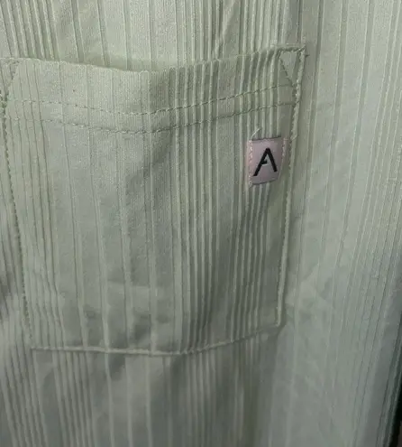 Aerosoles NWT Sleep Top size Medium