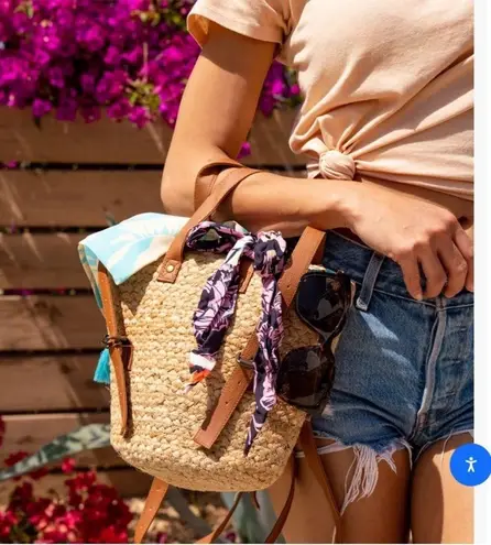 NWT XIX PALMS Shorebreak Picnic Cooler Bag Backpack Woven Straw Boho Bag Tan