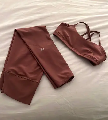 Alo Yoga airlift leggings & intrigue bra set in chestnut size M L