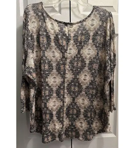 Kristin Nicole Geometric Patterned Semi Sheer Knit Blouse Size 3X NEW