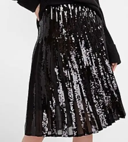 EXPRESS New  High Waisted Sequin Pleated Midi Skirt size XS