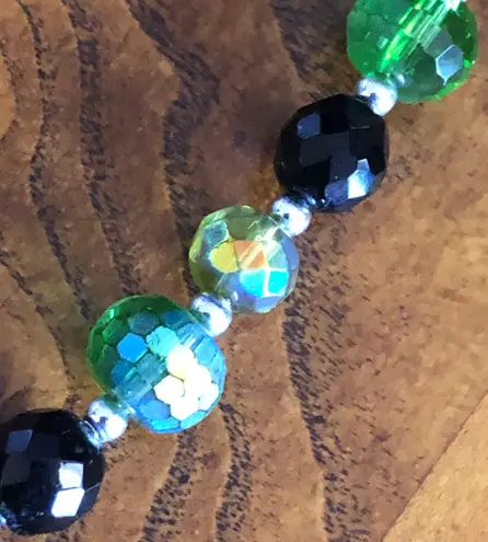 Handcrafted forest surrender mixed crystal bead faceted stone pendant necklace Green