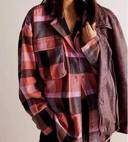 Free People New Izzy Cargo Shirt checkered pink black  szL flannel plaid jacket