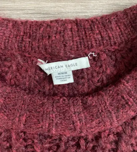 American Eagle  maroon cable knit sweater 