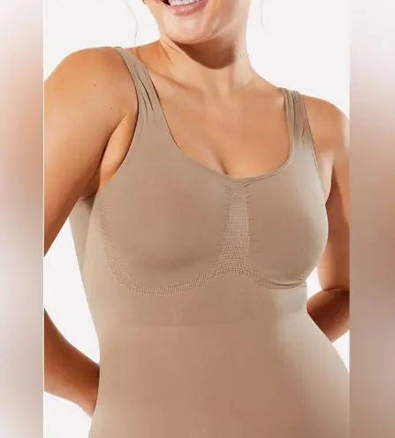 YITTY NEW Nearly Naked Shaping Mid Thigh Bodysuit in Moody B**ch Taupe