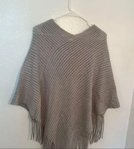 Time And Tru  Fringe Poncho Sweater Gray Pullover Ribbed