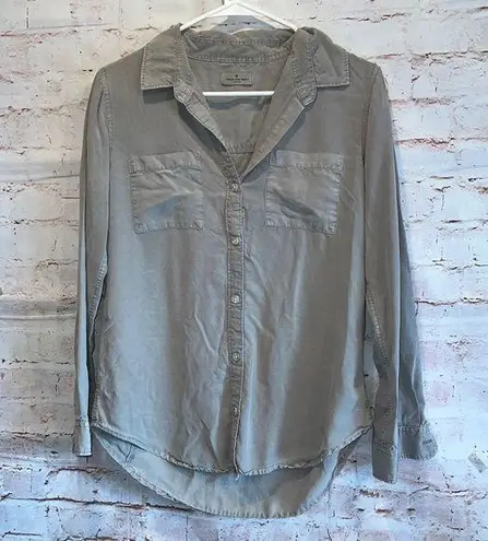 Thread and Supply  small button down casual blouse grey collared neck oversized