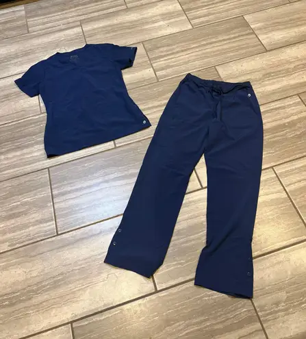 Barco One Scrub Set Sz XS & SP(see flaw)