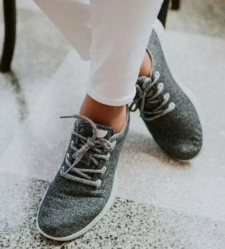 Allbirds Women’s Natural Grey Merino Wool Runners Lace Up Sneaker Shoes