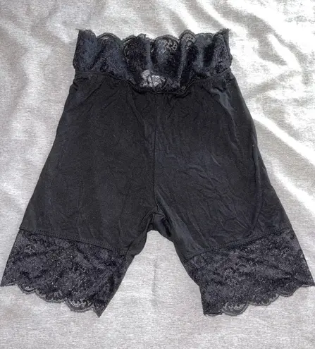 Lace Biker Shorts Black Size XS