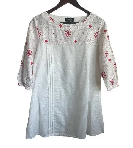 Taaga Top Women L White Red Crew Neck 3/4 Sleeve Artsy Print Lightweight Size L
