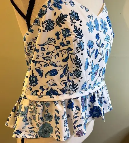 AQUA  floral print sweetheart neck blue white peplum exposed zipper back top