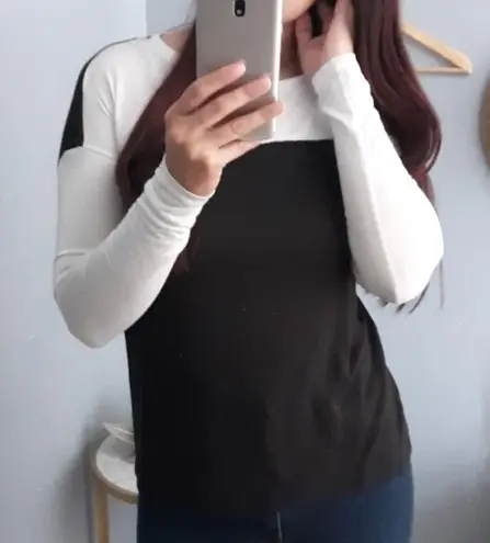 Vince  COLOR BLOCK BLACK WHITE MONOCHROMATIC LONG SLEEVE PULLOVER TOP XXS - Image 4