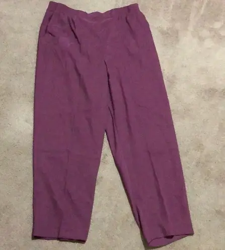 Alfred Dunner NWT Raspberry Purple Pants 16