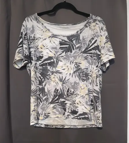 Basic Editions Tropical Leaf Print T Shirt, Women's Large Tee, Rhinestone Accent Gray