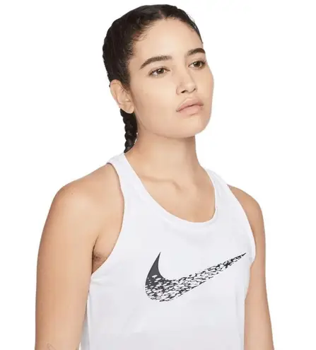 Nike  Swoosh Run Running Tank - Women's M b10