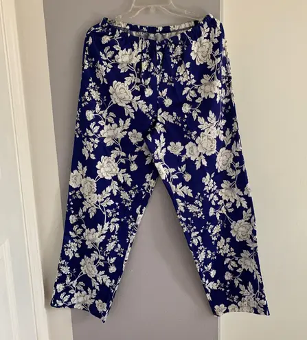 Miss Elaine 2-Piece Notch Collar Top and Pants Pajama Set