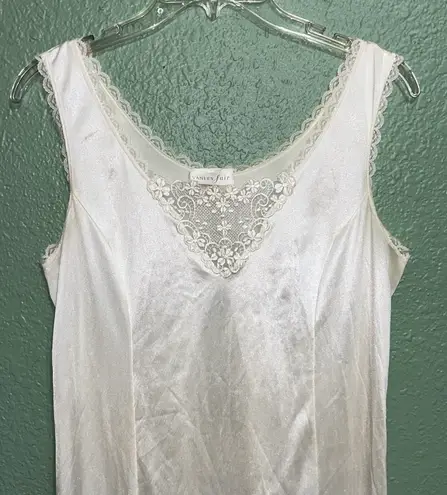 Vanity Fair Lace Slip Dress Vintage Cream Off White Size M