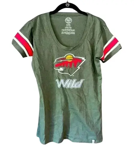 47 Brand Minnesota Wild NHL Hockey T-Shirt Green Striped Sleeve Logo Large C24