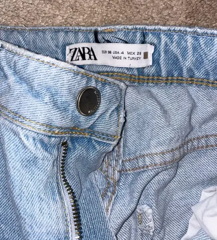 ZARA Light Wash Jeans