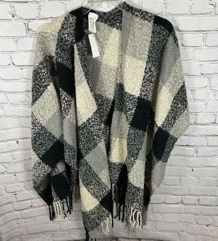 Woolrich Women’s Poncho Shawl Buffalo Plaid Fringe Cream & Black One Size NWT